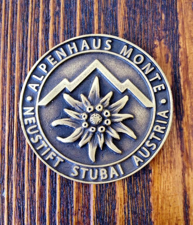 Alpenhaus Monte Hotel Neustift im Stubaital Eksteriør billede