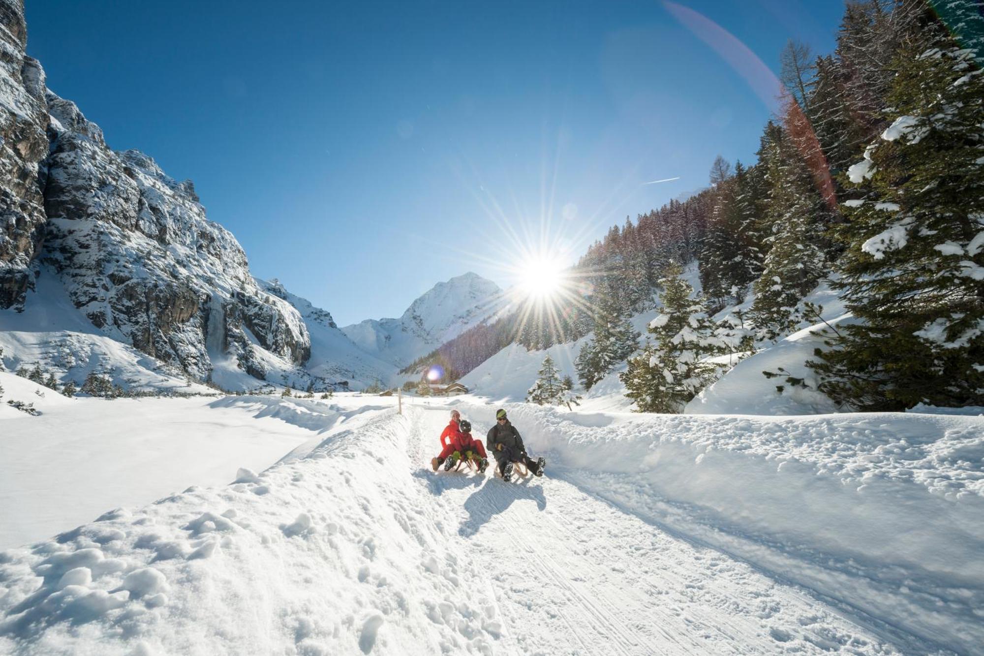 Alpenhaus Monte Hotel Neustift im Stubaital Eksteriør billede