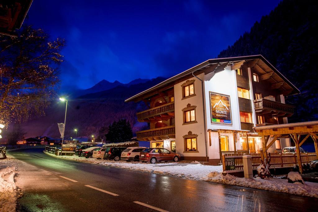 Alpenhaus Monte Hotel Neustift im Stubaital Eksteriør billede